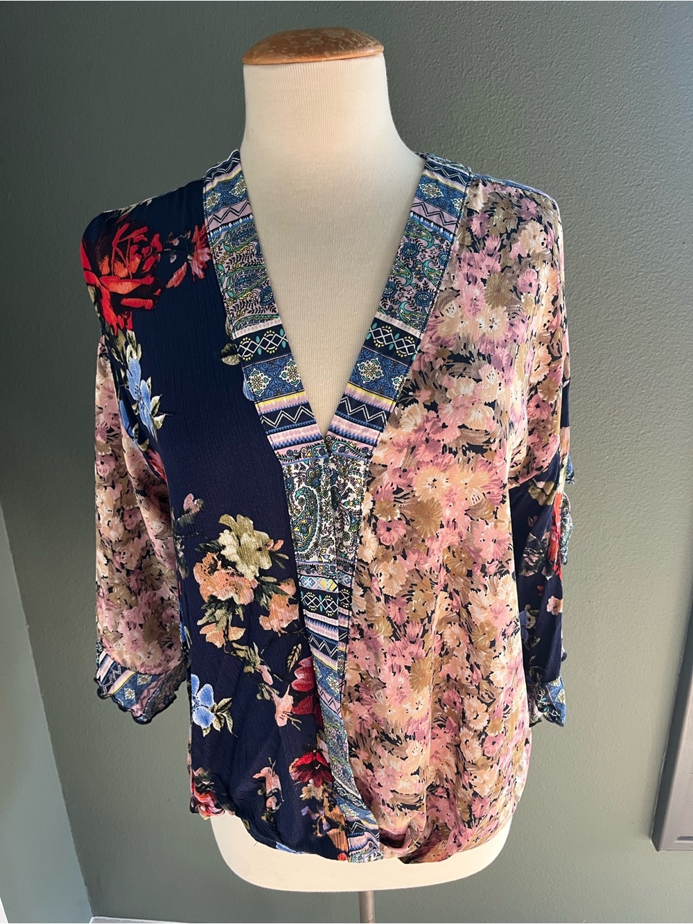 Umgee Navy, Blush & Red Floral Mix V-Neck Tunic